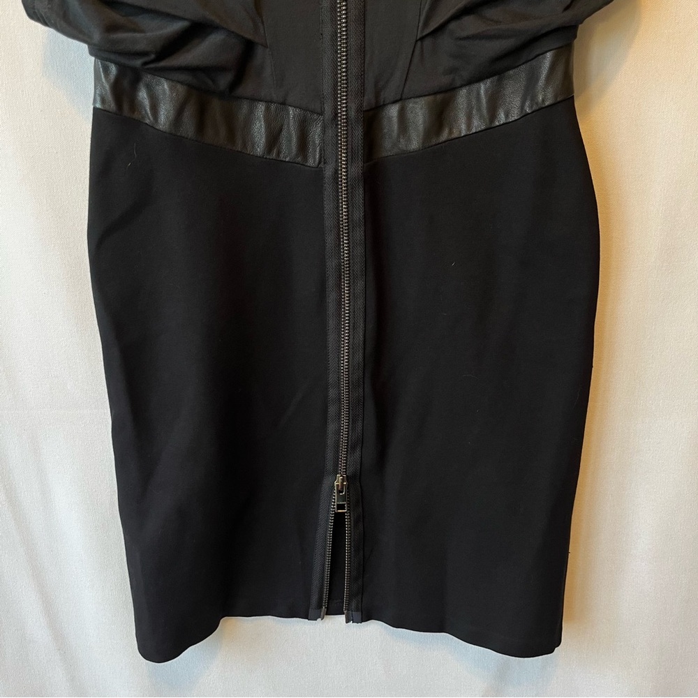 All Saints Mini sleeveless dress US 4 Black Leather Lace V-neck Full zip back - Picture 6 of 9